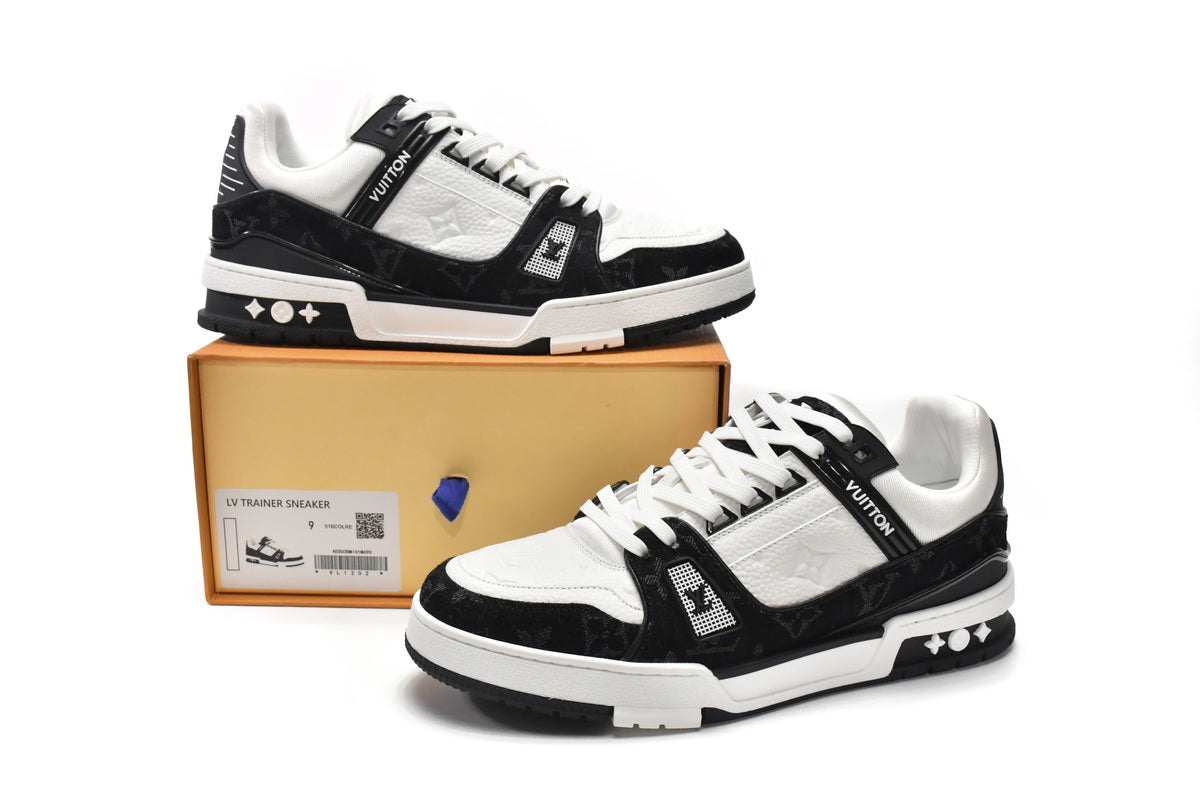 Louis Vuitton Trainer Black And White