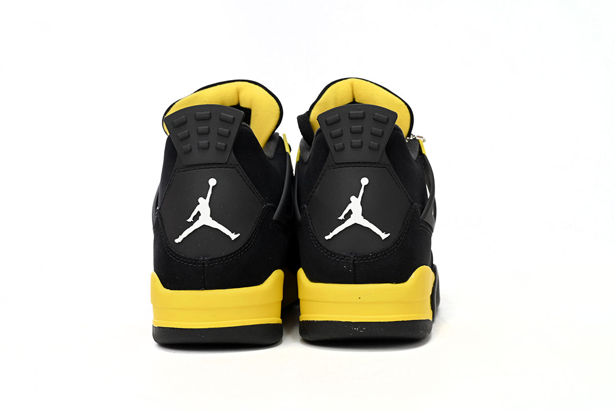 Air Jordan 4 Thunder