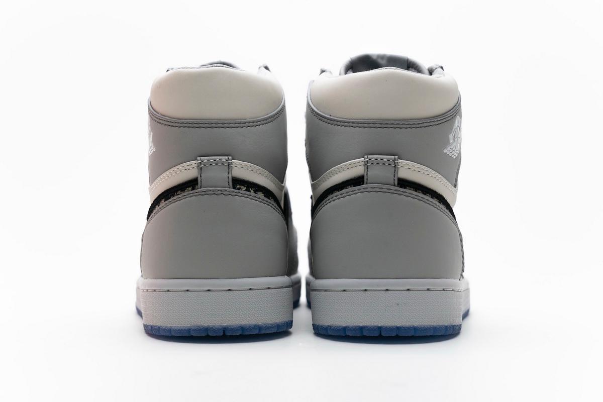 Air Jordan 1 High x Dior