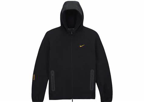 Conjunto NOCTA X Nike Tech Fleece Black