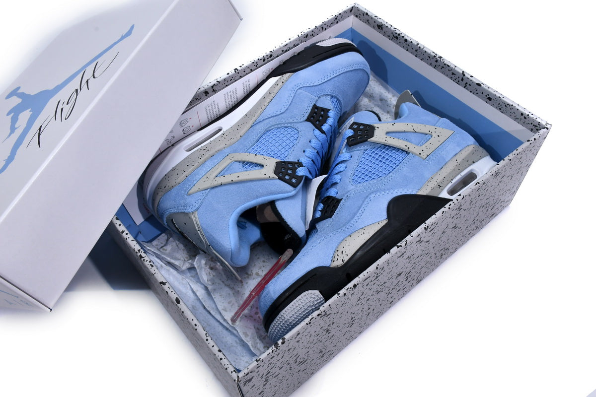 Air Jordan 4 University Blue