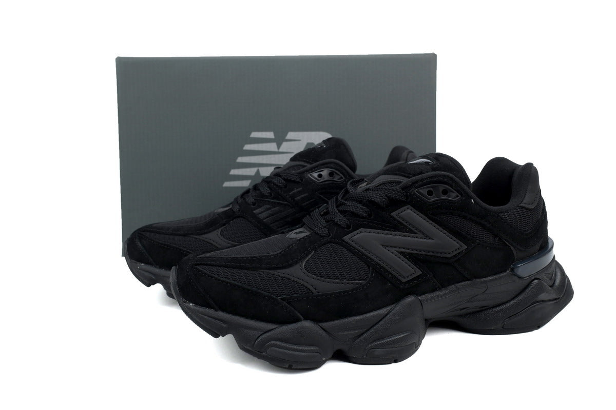 New Balance 9060 Triple Black Suede | Zapatillas Lifestyle Premium