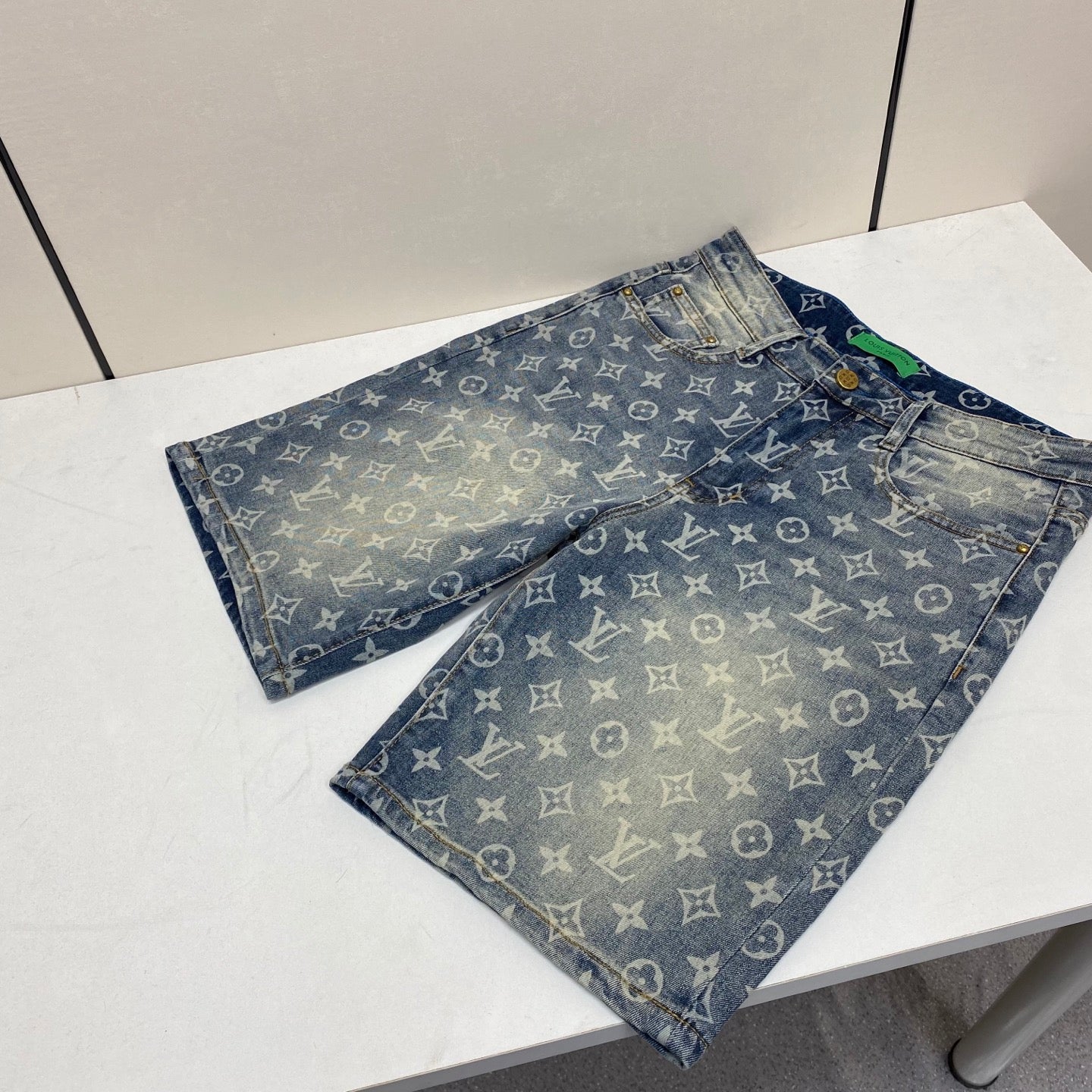 Pantalón Vaquero Louis Vuitton Denim Corto