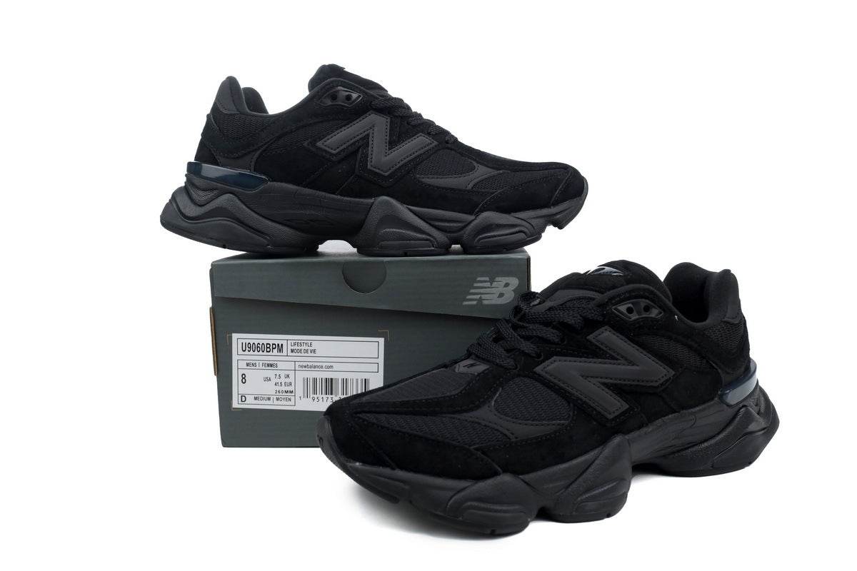 New Balance 9060 Triple Black Suede | Zapatillas Lifestyle Premium
