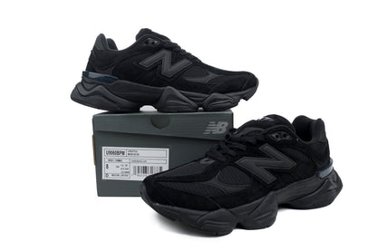 New Balance 9060 Triple Black Suede | Zapatillas Lifestyle Premium