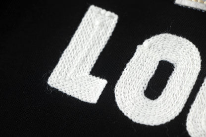 Camiseta Louis Vuitton bordada – Blanca o negra con logos premium