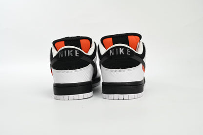 TIGHTBOOTH x Nike SB Dunk Low Panda