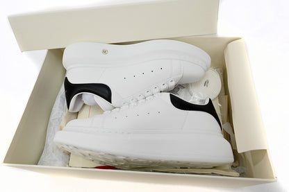 Alexander McQueen Sneaker Black Skin