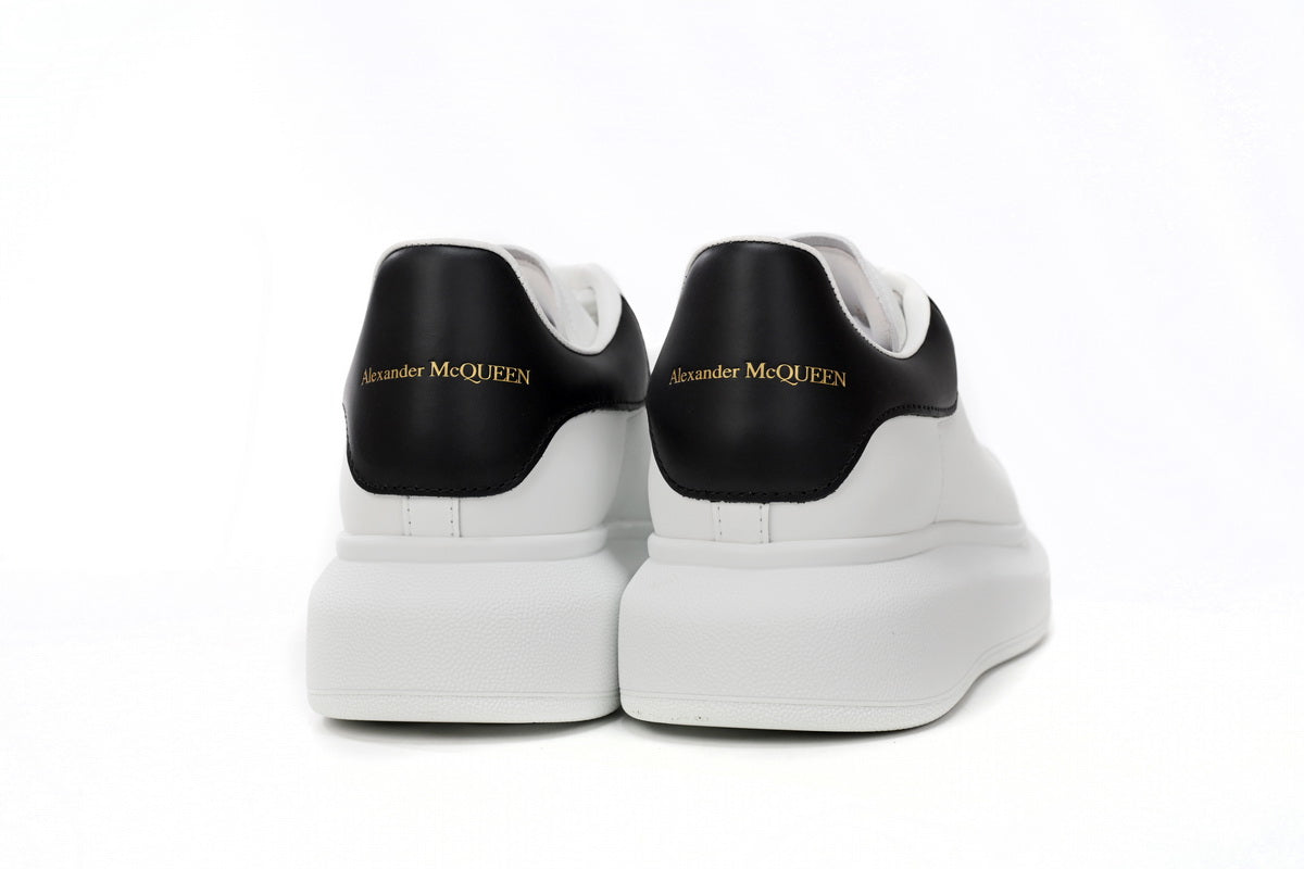 Alexander McQueen Sneaker Black Skin