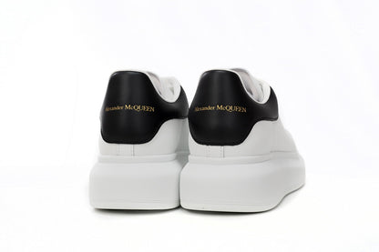 Alexander McQueen Sneaker Black Skin