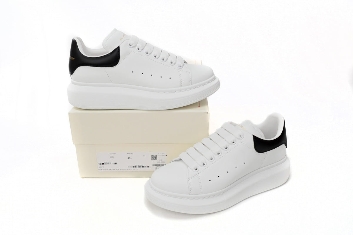 Alexander McQueen Sneaker Black Skin
