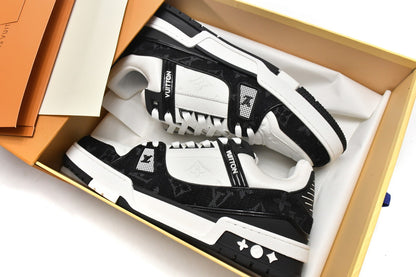 Louis Vuitton Trainer Black And White