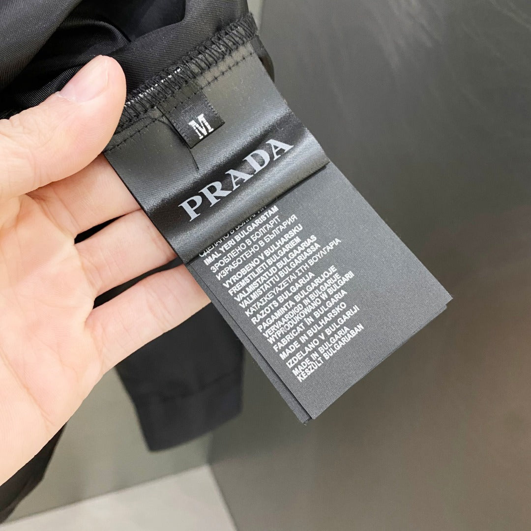 Conjunto Prada Técnico Cargo Negro – Camisa Oversize + Pantalón Cargo