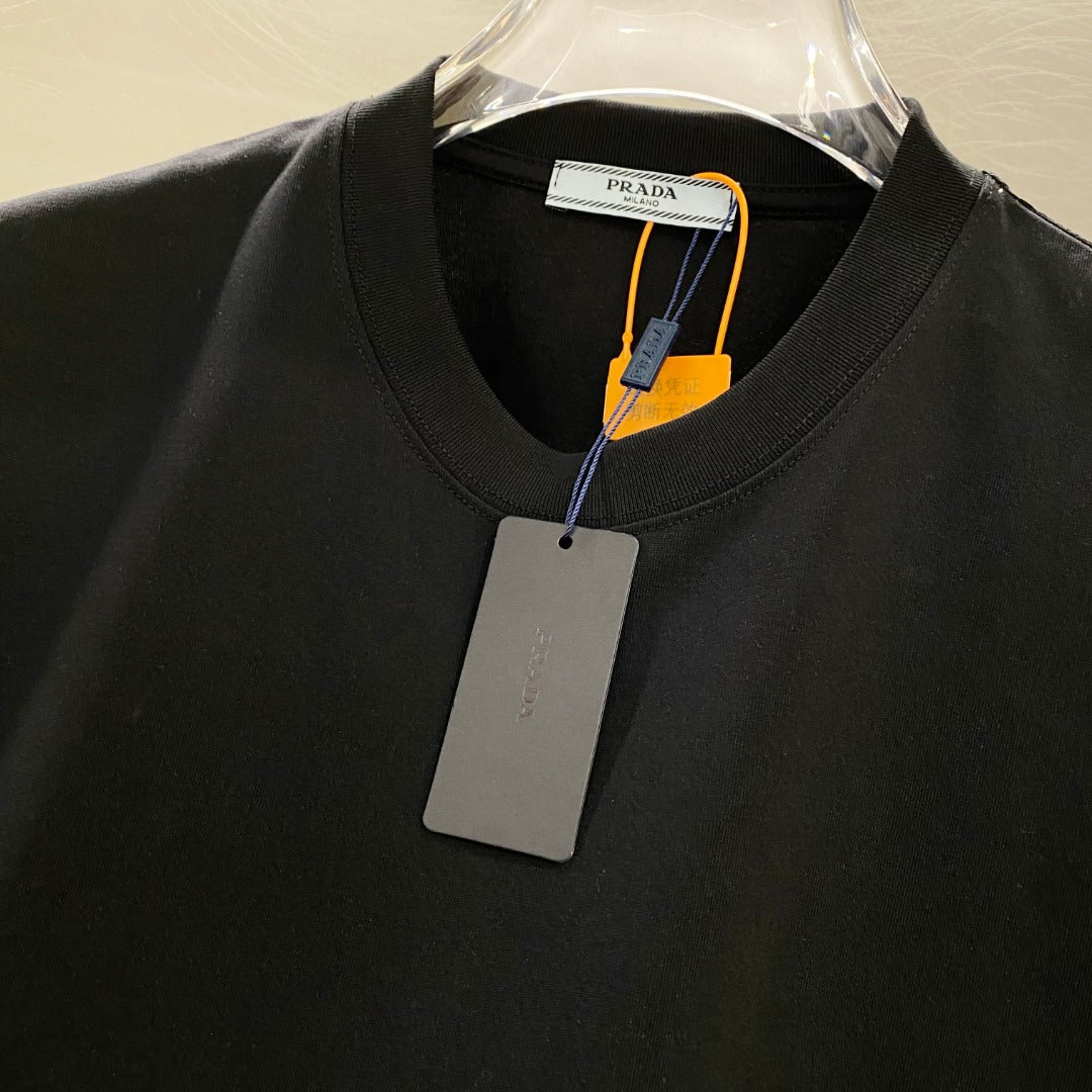 Camiseta Prada